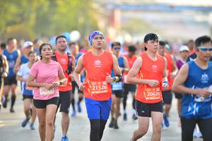 BIB: 20252
                            <button type="button" onclick="openModal(12773675)" class="btn btn-primary btn-sm float-right btn-popup" data-toggle="modal" data-target=".modal-high-quality">
                        <i class="fas fa-shopping-cart"></i> Add to Cart
                    </button>
                                            <button type="button" onclick="isThisMe(12773675, true)" class="btn btn-success btn-sm float-right btn-popup btn-isme hidden" data-toggle="tooltip" data-placement="bottom" title="นี่คือรูปของคุณใช่ไหม คลิกที่นี่เพื่อเอาเข้าอัลบั้ม">
                        <i class="fas fa-plus"></i> Add to album
                    </button>
                    <button type="button" onclick="isThisMe(12773675, false)" class="btn btn-warning btn-sm float-right btn-popup btn-isnotme hidden">
                        <i class="fas fa-ban"></i> Remove from album
                    </button>